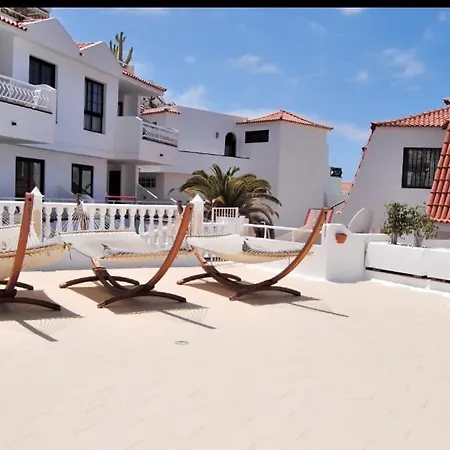 Mara's House With Heated Pool, Air Con And Second Mezzanine Bedroom * Los Cristianos (Tenerife)
