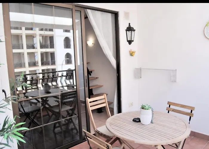 Apartman Mara's House With Heated Pool, Air Con And Second Mezzanine Bedroom *
