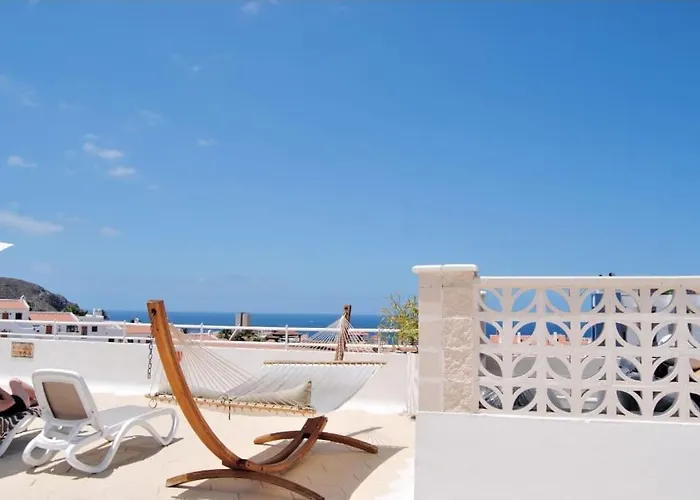 Mara's House With Heated Pool, Air Con And Second Mezzanine Bedroom Apartman *