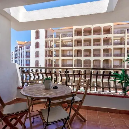 Apartment Mara's House With Heated Pool, Air Con And Second Mezzanine Bedroom *